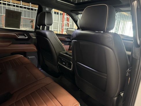 Used 2025 GMC Sierra 1500 Denali Ultimate image 23
