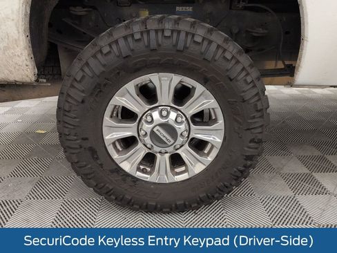 Used 2016 Ford F250 XLT w/ XLT Value Package image 19