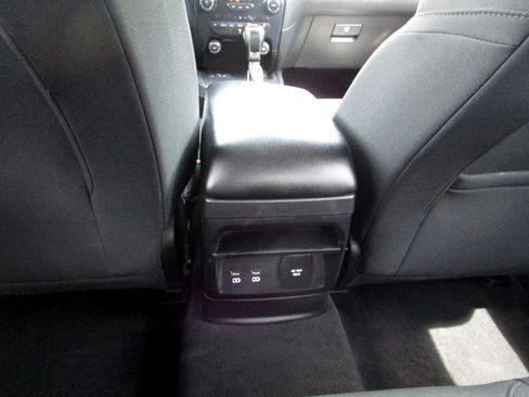 Used 2019 Ford Ranger XLT w/ Equipment Group 302A Luxury image 16