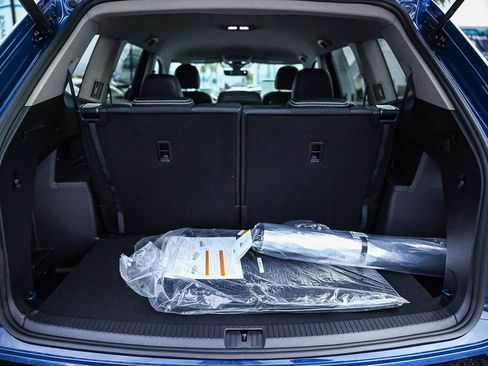 New 2026 Volkswagen Atlas SE image 18