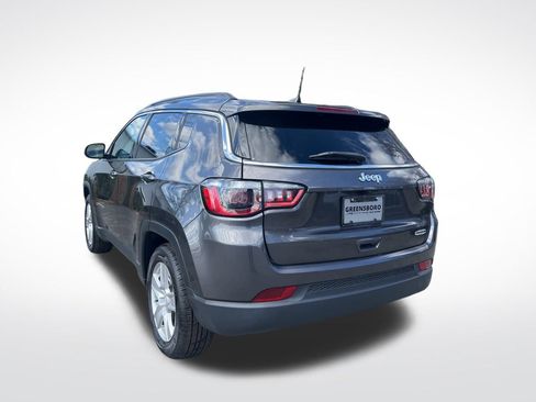 Used 2022 Jeep Compass Latitude w/ Sun and Sound Group image 3