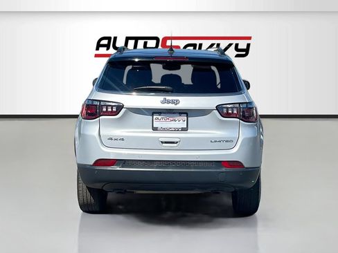 Used 2025 Jeep Compass Limited AWD/4WD image 6