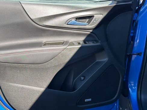 Used 2024 Chevrolet Equinox RS w/ RS Plus Package image 23