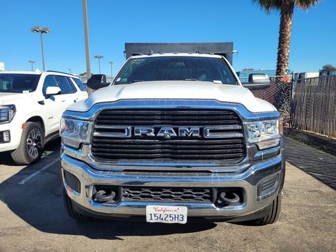 Used 2021 RAM 5500 Tradesman w/ Towing Technology Group image 2