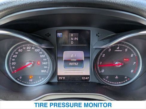 Used 2018 Mercedes-Benz GLC 300 image 16