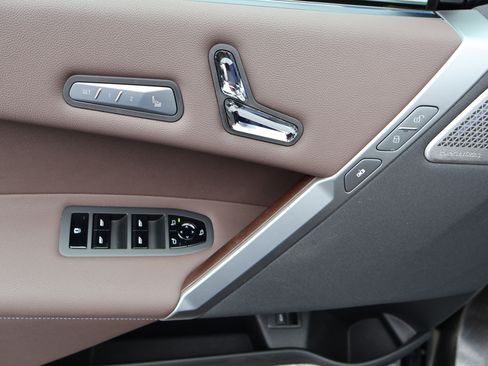 Used 2025 BMW iX M60 AWD/4WD image 14