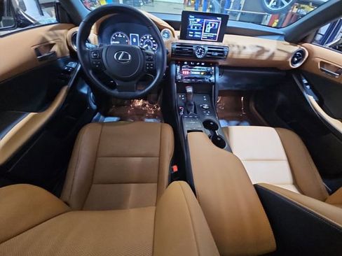 Used 2024 Lexus IS 300 w/ Comfort Package image 14
