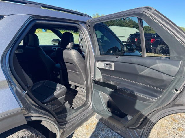 Used 2023 Ford Explorer ST w/ Equipment Group 401A AWD/4WD image 11