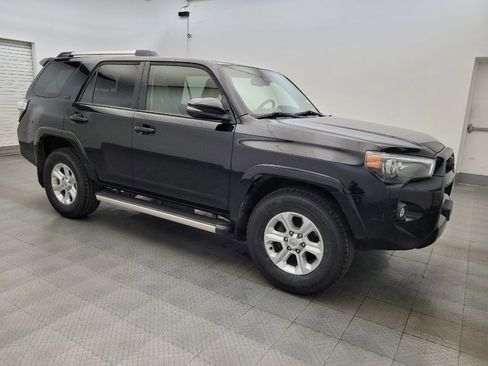 Used 2021 Toyota 4Runner SR5 Premium w/ Moonroof Package RWD image 11