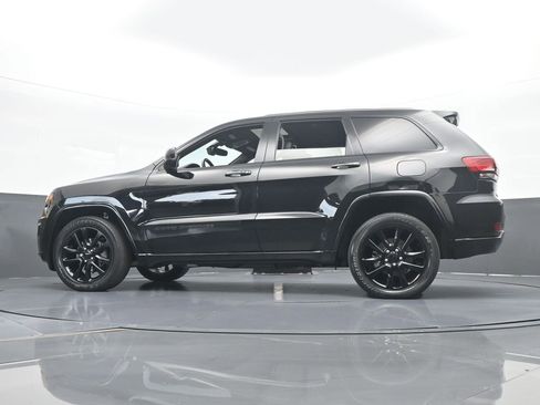 Used 2020 Jeep Grand Cherokee Altitude image 58