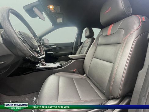 Used 2024 Chevrolet Trax RS image 15