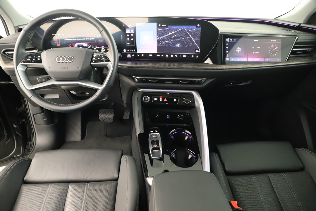 Certified 2025 Audi Q5 Prestige AWD/4WD image 18
