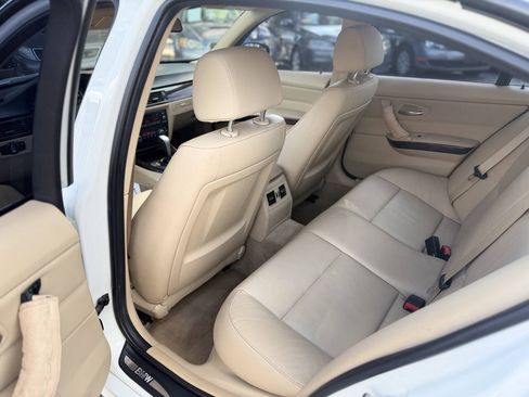 Used 2011 BMW 328i Sedan RWD image 15