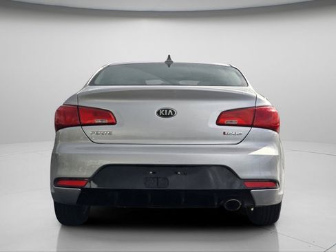 Used 2015 Kia Forte Koup EX FWD image 18