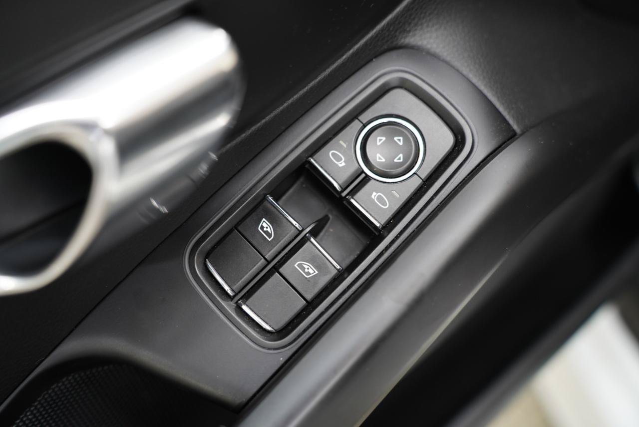 Used 2016 Porsche Boxster RWD image 31