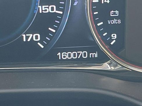 Used 2017 GMC Acadia Denali w/ Technology Package FWD image 20