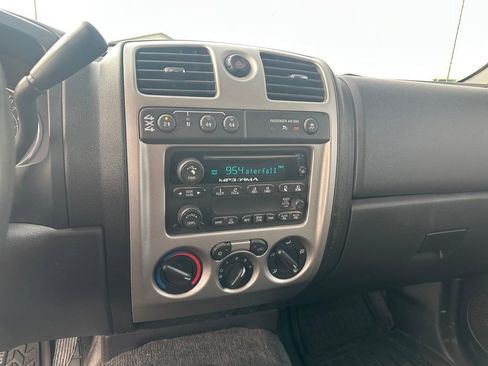 Used 2010 Chevrolet Colorado LT image 16