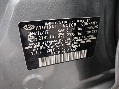 Used 2017 Hyundai Elantra Value Edition FWD image 34