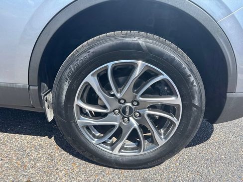 Certified 2022 Lincoln Corsair FWD image 10