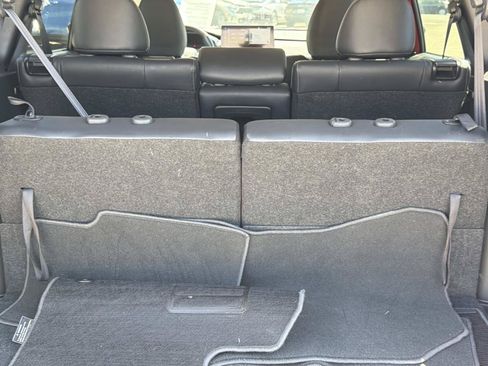 Used 2025 Mitsubishi Outlander SE FWD image 5