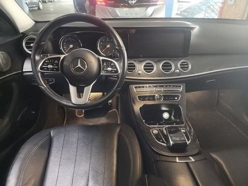 Used 2019 Mercedes-Benz E 300 image 5