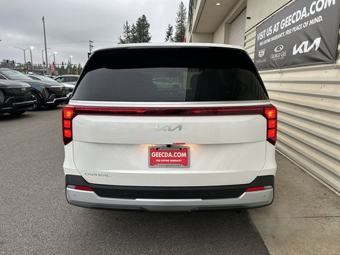 New 2026 Kia Carnival LXS image 5