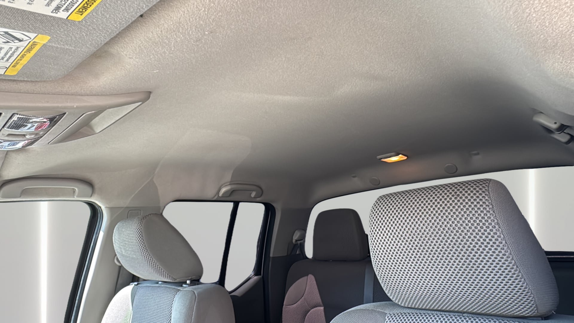 Used 2017 Nissan Frontier S RWD image 32