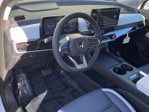 New 2026 Honda Prologue Touring image 12