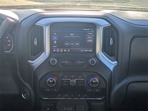 Used 2020 Chevrolet Silverado 1500 RST w/ Texas Edition image 18