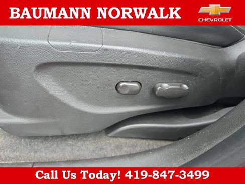 Used 2014 Buick Encore Convenience FWD image 31