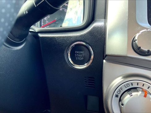 Used 2021 Toyota 4Runner SR5 Premium w/ Moonroof Package image 33