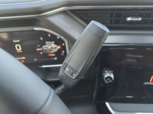 New 2026 GMC Sierra 2500 Denali Ultimate AWD/4WD image 19