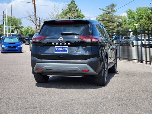 Used 2023 Nissan Rogue SV AWD/4WD image 7