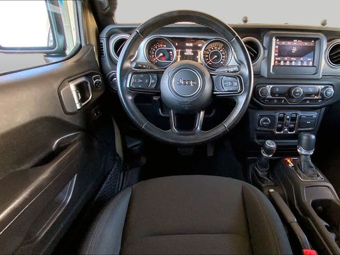 Used 2020 Jeep Gladiator Sport w/ Quick Order Package 24S AWD/4WD image 6