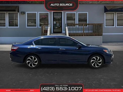 Used 2017 Honda Accord EX-L image 8