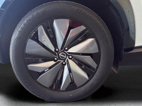 Used 2023 Nissan Ariya AWD image 26