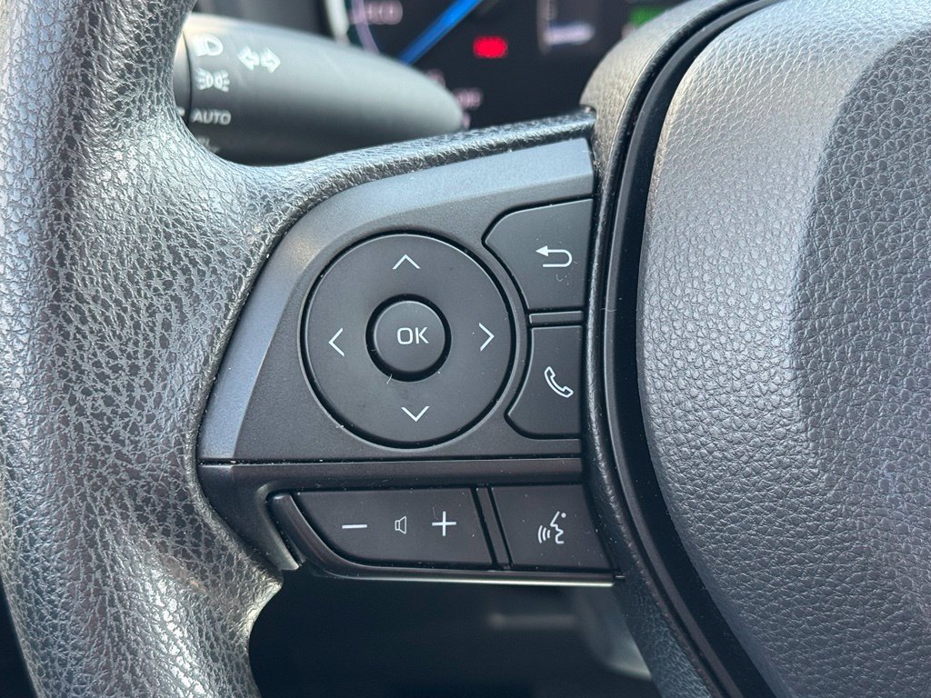 Used 2024 Toyota RAV4 XLE AWD/4WD image 24