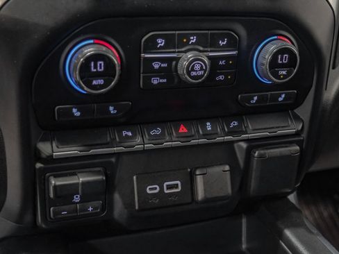 Used 2022 Chevrolet Silverado 2500 LT w/ Convenience Package AWD/4WD image 23