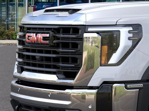 New 2026 GMC Sierra 3500 Pro w/ 1SA Pro Safety Plus Package AWD/4WD image 44