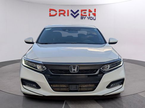 Used 2019 Honda Accord Sport image 8