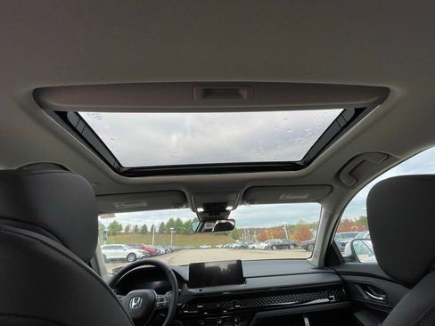 New 2025 Honda Accord EX-L image 18