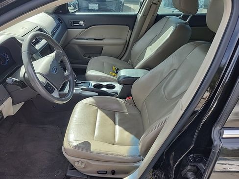 Used 2010 Ford Fusion SEL image 10