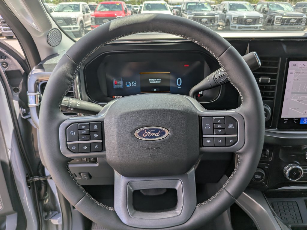 New 2026 Ford F250 Lariat w/ Black Appearance Package AWD/4WD image 31