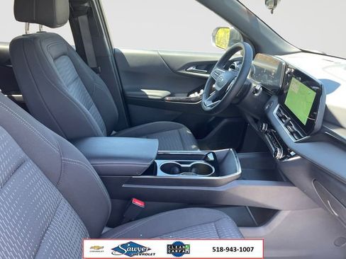 Used 2025 Chevrolet Equinox LT w/ Midnight Edition AWD/4WD image 16