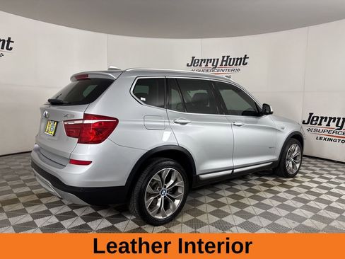 Used 2017 BMW X3 xDrive28i image 6