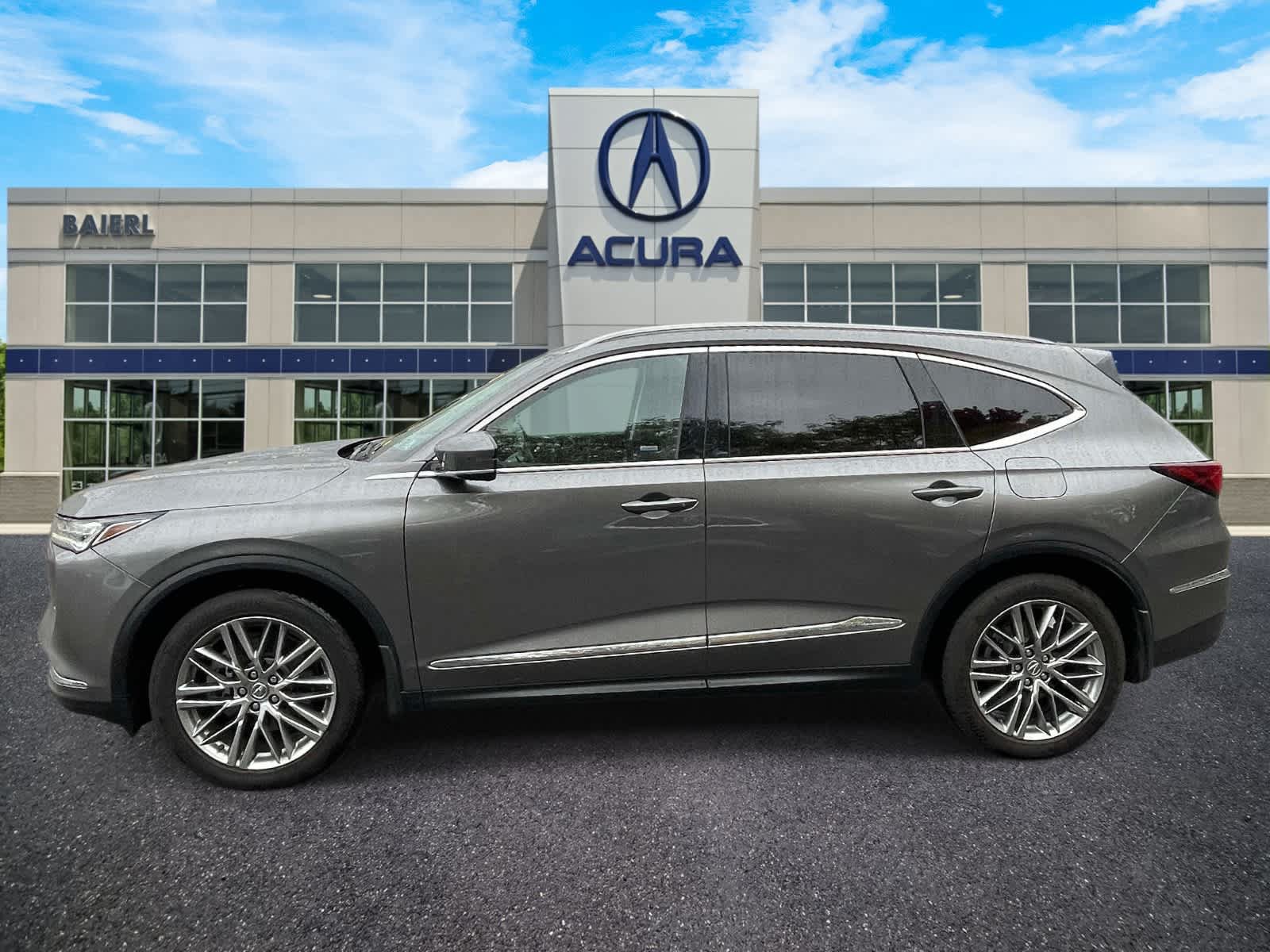 Certified 2023 Acura MDX w/ Advance Package AWD/4WD image 2