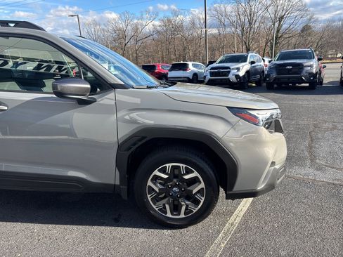 Certified 2025 Subaru Forester Premium image 6