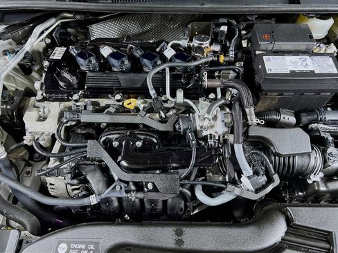 Used 2024 Toyota Corolla SE image 27