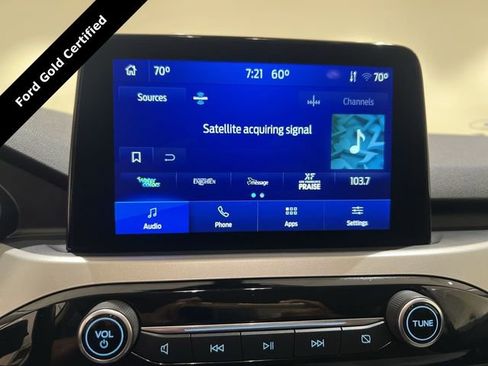 Certified 2022 Ford Escape SE w/ SE Sport Appearance Package image 12