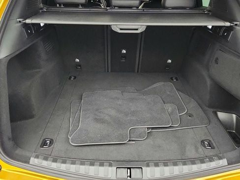 Used 2023 Alfa Romeo Stelvio Veloce image 22